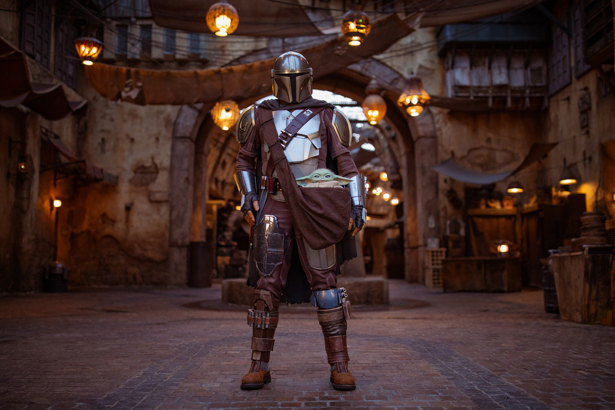 Star Wars Month brings new fun and food to Disney theme parks