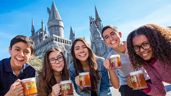 Butterbeer Season Starts at Universal Theme Parks